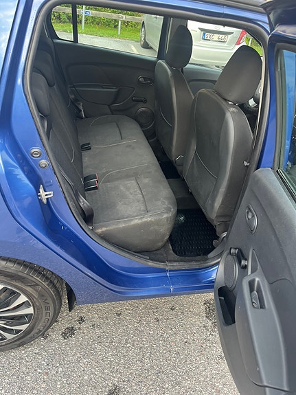 Dacia Logan 11 of 11