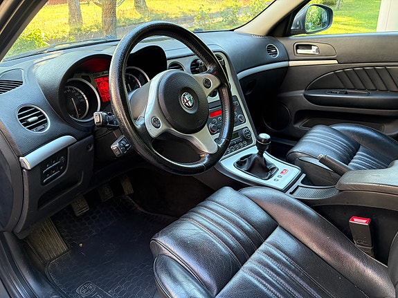 Alfa Romeo 159 7 of 17