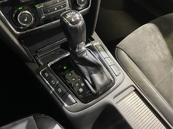Skoda Superb 18 of 19