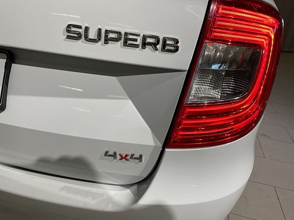 Skoda Superb 10 of 19