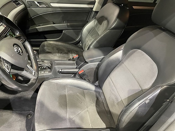 Skoda Superb 12 of 19