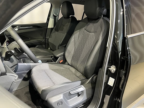 Volkswagen Tiguan 16 of 16