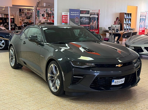 Chevrolet Camaro 9 of 27