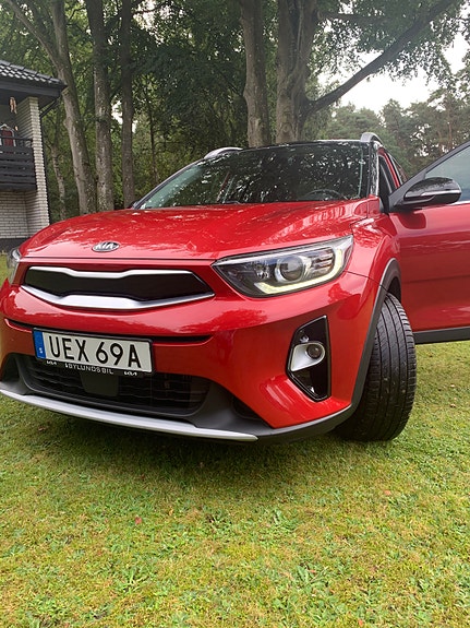 Kia Stonic 2 of 15