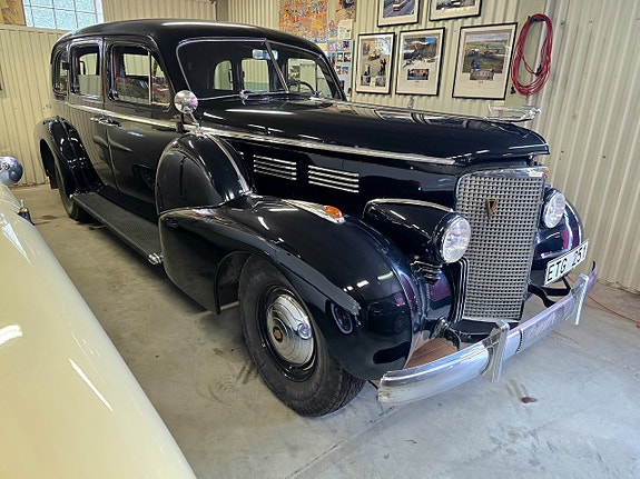 Cadillac Serie 75 2 of 17
