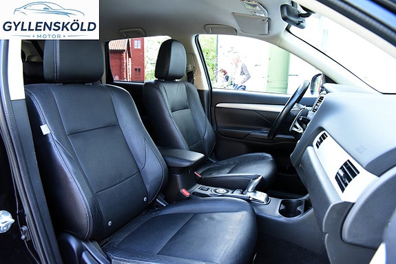 Mitsubishi Outlander 10 of 14