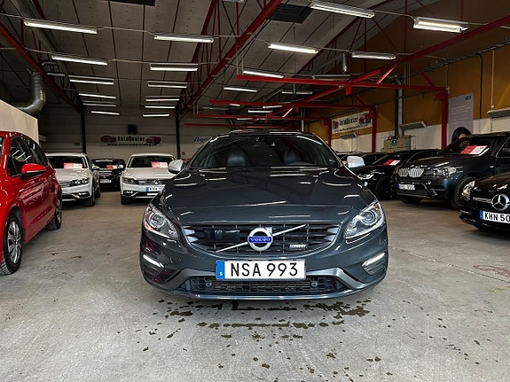 Volvo S60 4 of 8