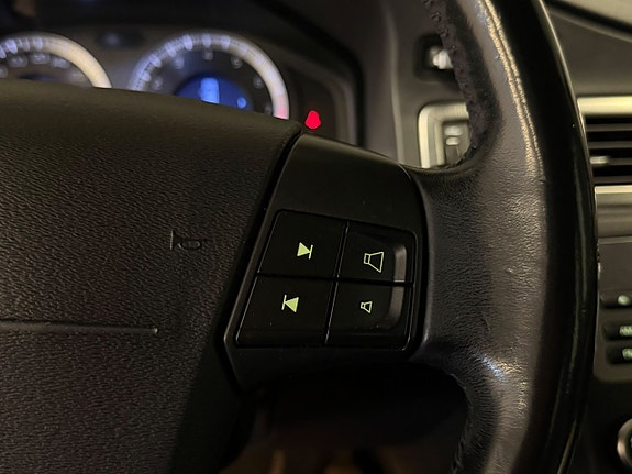 Volvo V70 15 of 18