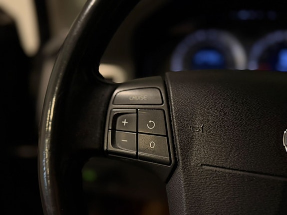 Volvo V70 14 of 18