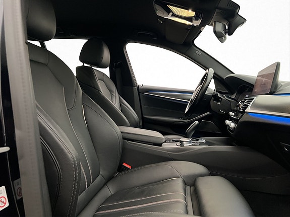 BMW 530e 11 of 30