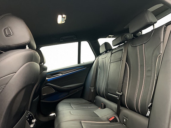 BMW 530e 13 of 30