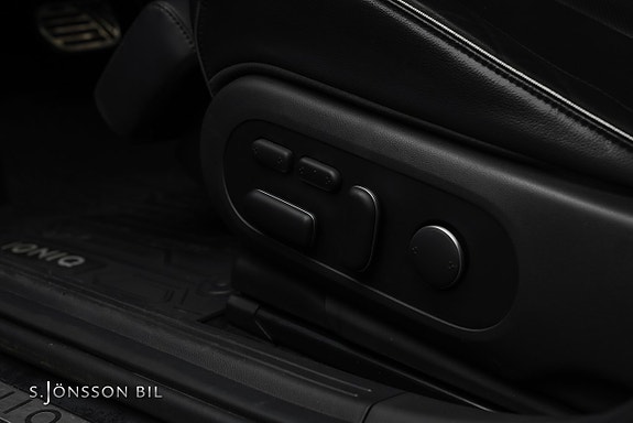 Hyundai Ioniq 5 14 of 19
