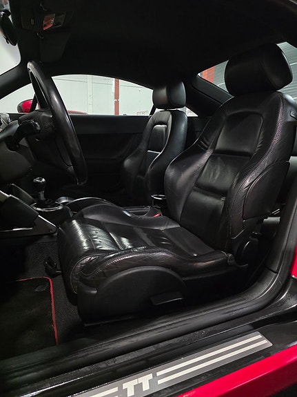 Audi TT 7 of 16