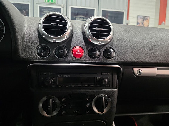 Audi TT 15 of 16
