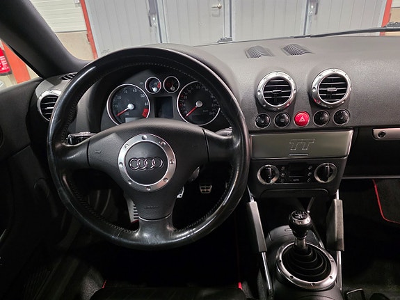Audi TT 14 of 16