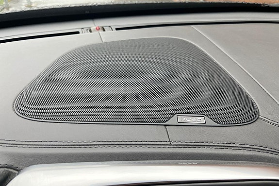 Volvo XC60 22 of 30