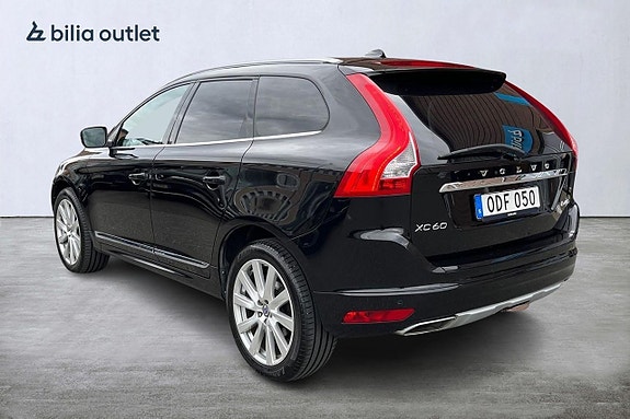 Volvo XC60 4 of 30