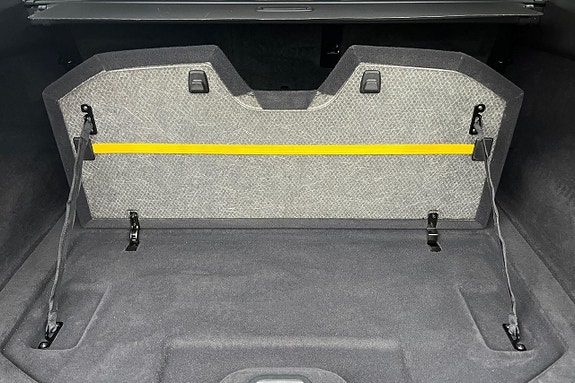 Volvo XC60 30 of 30