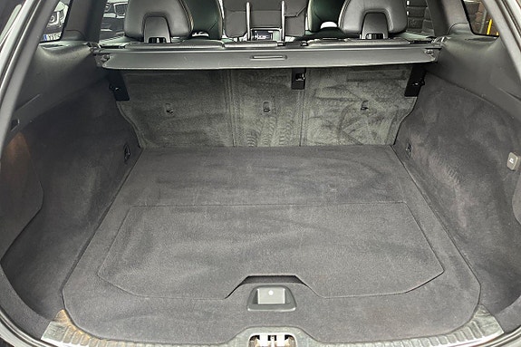 Volvo XC60 27 of 30