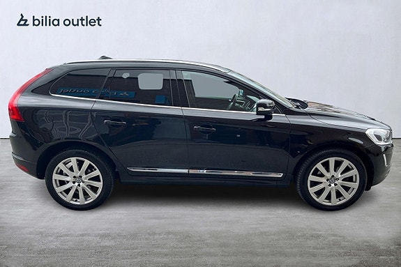 Volvo XC60 8 of 30