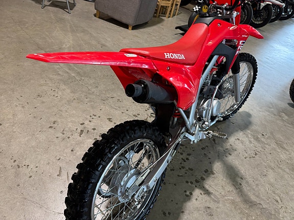 Honda CRF125F 11 of 12