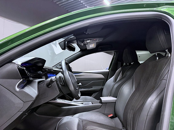 Peugeot 308 4 of 21