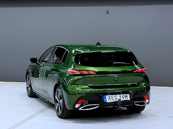Peugeot 308 7 of 21