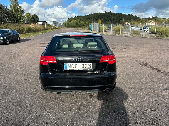 Audi A3 4 of 8