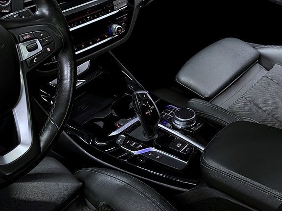 BMW X3 11 of 21