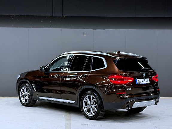 BMW X3 3 of 21