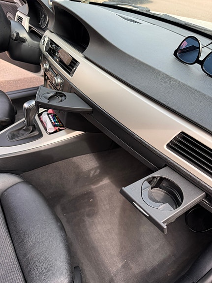 BMW 320d 4 of 23