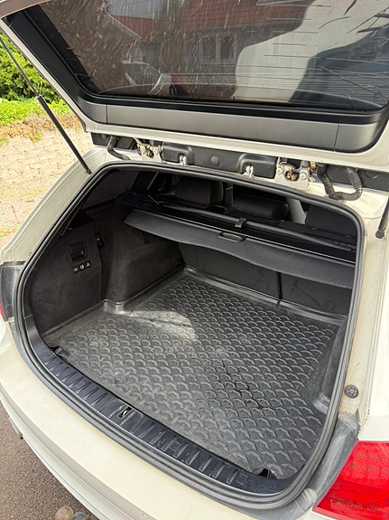 BMW 320d 14 of 23