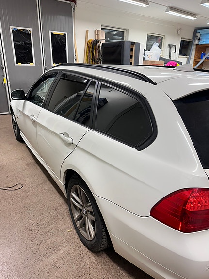 BMW 320d 22 of 23