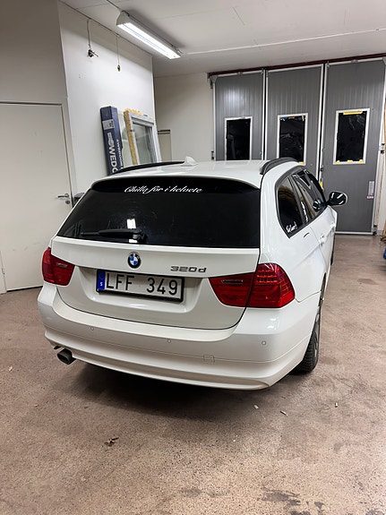 BMW 320d 23 of 23