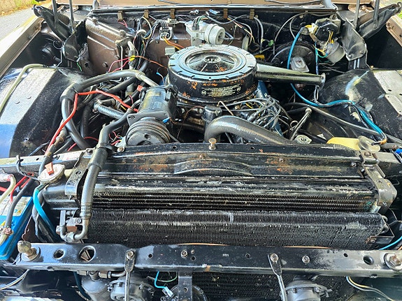 Cadillac Deville 12 of 19