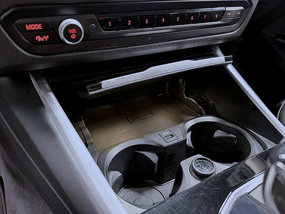 BMW 320d 18 of 21