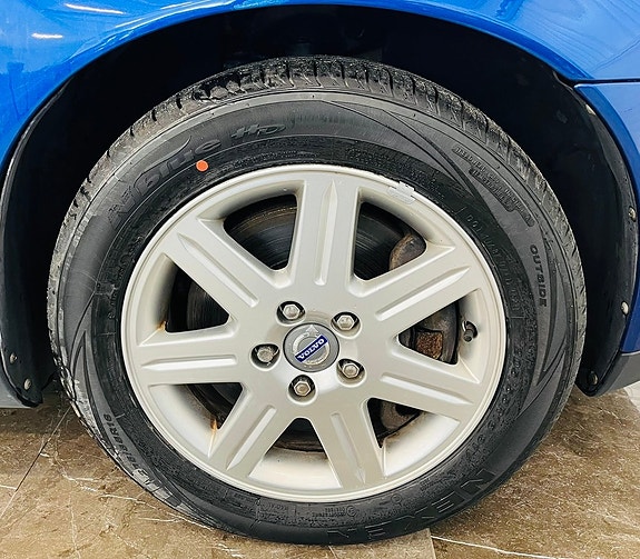 Volvo V50 4 of 22
