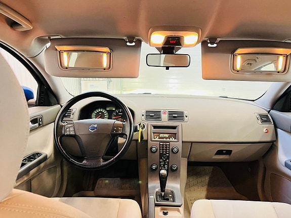 Volvo V50 17 of 22