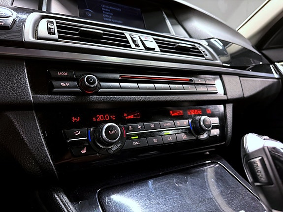 BMW 520d 11 of 15