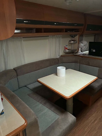Hobby 650 KMFe De Luxe 21 of 21