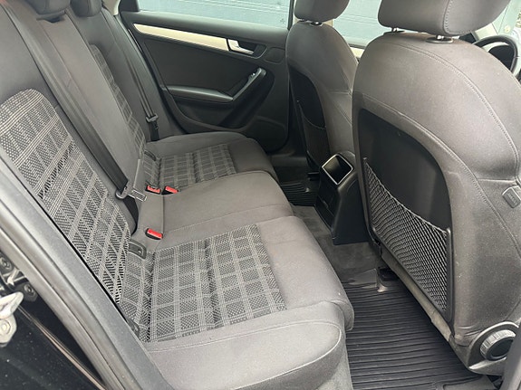 Audi A4 17 of 18