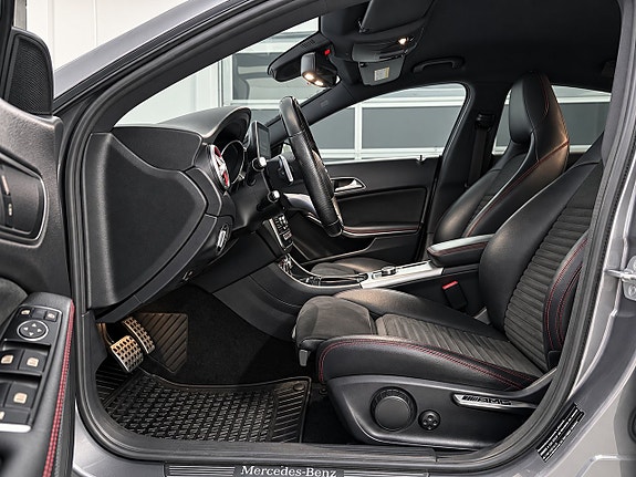 Mercedes-Benz CLA220 d 8 of 14