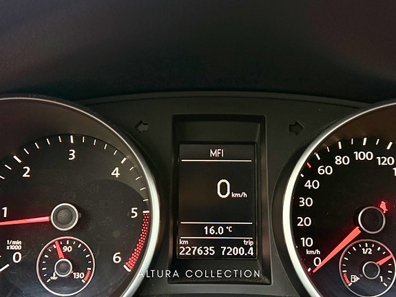 Volkswagen Golf I 21 of 22