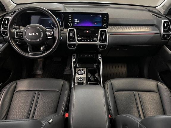 Kia Sorento 3 of 4