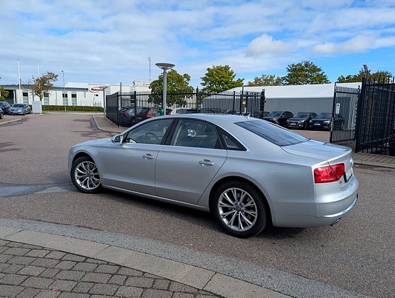 Audi A8 4 of 10