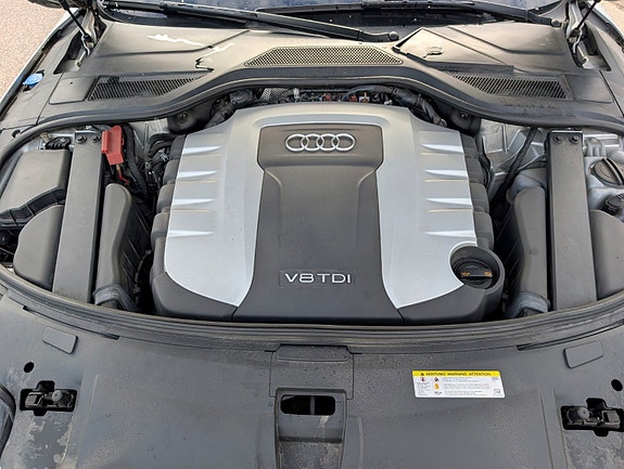 Audi A8 10 of 10