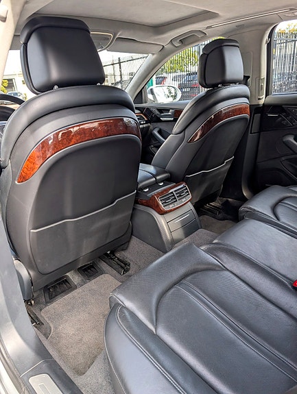 Audi A8 6 of 10