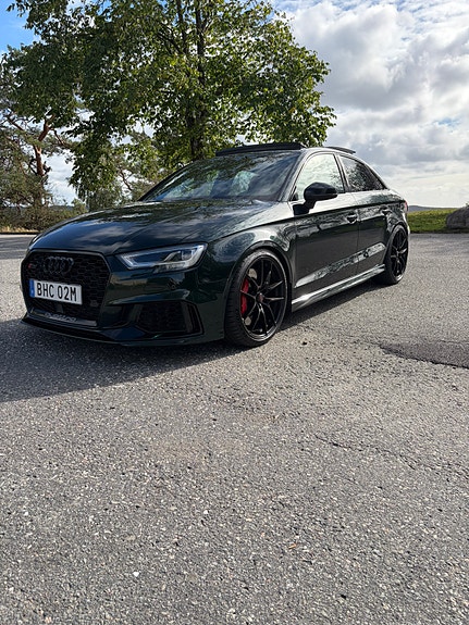 Audi RS3 3 of 11