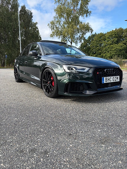 Audi RS3 4 of 11