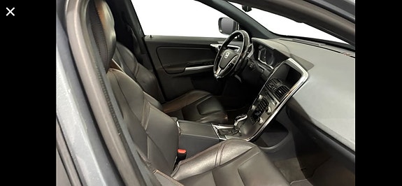 Volvo XC60 5 of 7